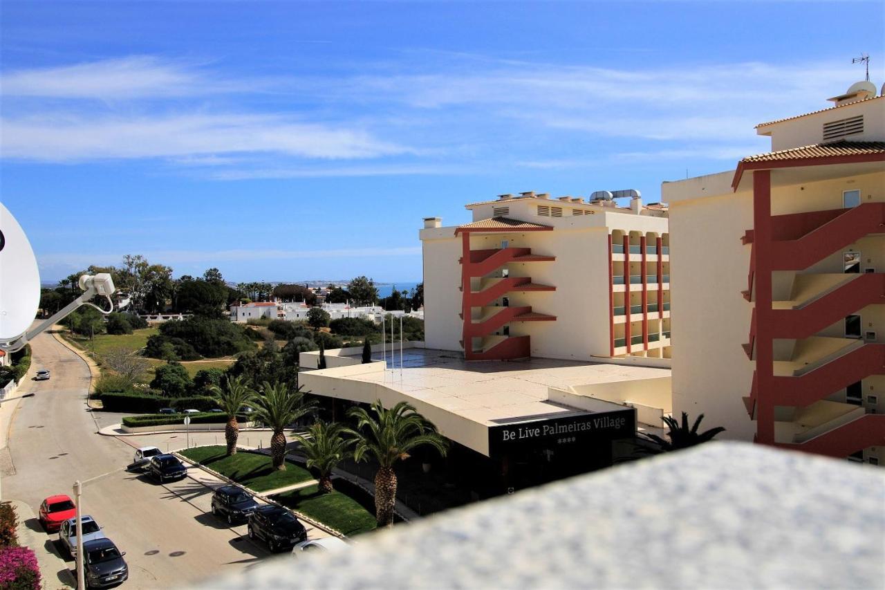 Armacao De Pera Brightness With Pool By Homing Leilighet Eksteriør bilde